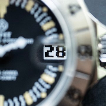 【WMT WATCH 】EB0010PG  / Pixel Art Series / Green - Labelの画像
