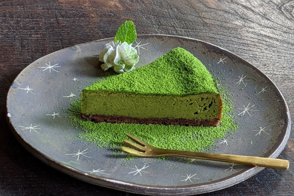 八女抹茶のベイクドチーズケーキ（18㎝ホール）の画像