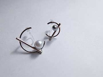 C design  silver　-silver＆white pearl-の画像