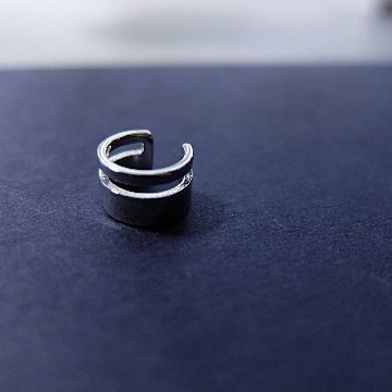 ear cuff　-silver-の画像