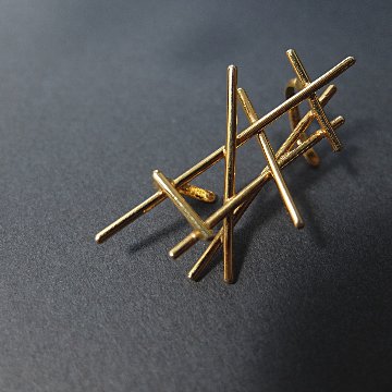 twig　-gold-の画像