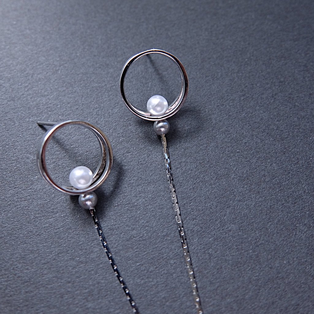Ay/Item/Earrings & Clip-on earrings｜Ay