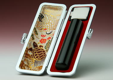 【安心印鑑工房】個人銀行印用はんこ：黒水牛13.5㍉丸の画像