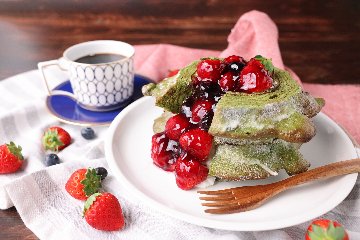 バースデーケーキ　苺あふれるバーム・ド・フリュイの画像