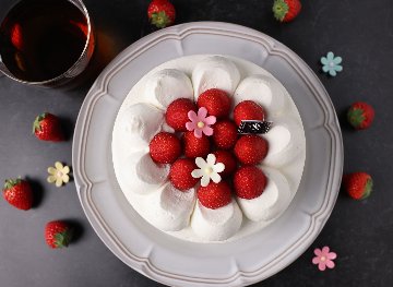 バースデーケーキ　ガトーフレイズの画像