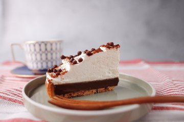 バースデーケーキ　ベルギー産　生チョコタルトの画像