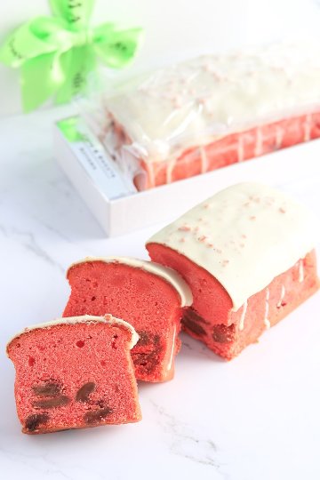 たっぷり苺のパウンドケーキ画像