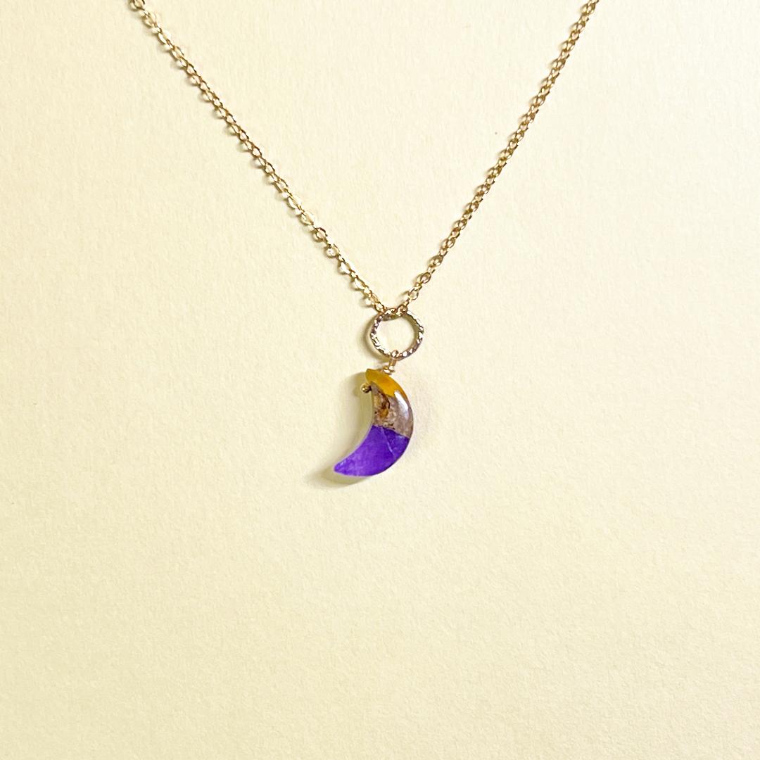 月形ペンダントヘッド・ネックレスチャーム「秋の夜」イエローパープルコッパー 14kgfの画像