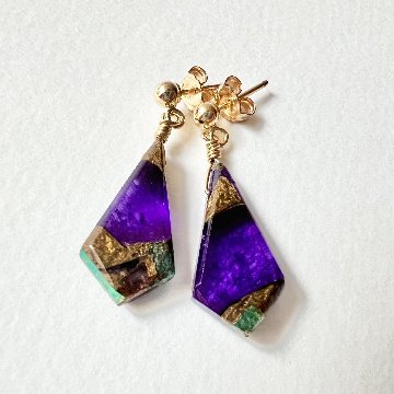 「風にのって」カイトシェイプのイヤリング/ピアス　ブルーパープルコッパー 14kgfの画像