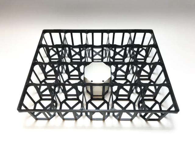 7.5cmポットや2号鉢用四角型枠トレイ：ハーフ標準型[H6.5cm](4×5=20鉢用)[W][254GW]の画像