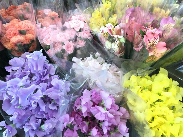 季節のアソートお任せ花※1口540円単位の画像