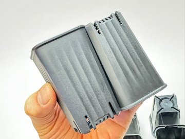 6cmポットや1.7号鉢用四角型枠トレイ：5×5=25鉢用＋1.7号スマートロング-ミニスリット深鉢60型-黒★ぶ厚いプラ鉢(トレイ1枚＋25鉢付)の画像