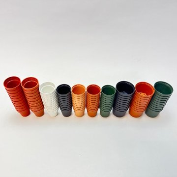 1号プラ鉢-白(W＊ホワイト)-超ミニサイズ(1号鉢1寸鉢一寸鉢)※黒インク状の付着や製造時の細い白糸が残る「糸引き」が有ります＊1号・1.3号鉢対応トレイありの画像
