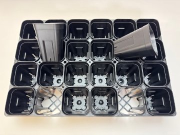 プレステラ深鉢専用★-90対応四角枠トレイ：24鉢用(黒)＋プレステラ深鉢90-黒★(トレイ1枚＋24鉢付きで1セット)[254GB]の画像