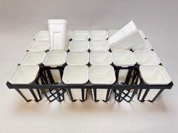 プレステラ深鉢専用★-90対応四角枠トレイ：24鉢用(黒)＋プレステラ深鉢90-白☆(トレイ1枚＋24鉢付きで1セット)[254GB]の画像