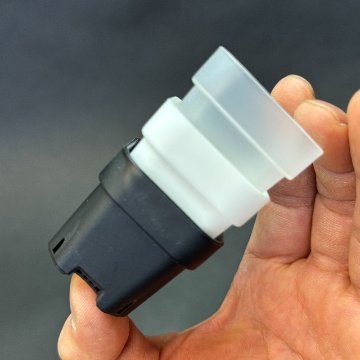 半透明＊1.3号四角(一辺4cmスリット鉢で最小スクエア)極小ミニスリット浅型鉢45型-半透明(クリアー)ぶ厚い高機能ミニプラ鉢※鉢底の通気・排水重視＊1号・1.3号鉢対応トレイあり※プレステラ系の画像