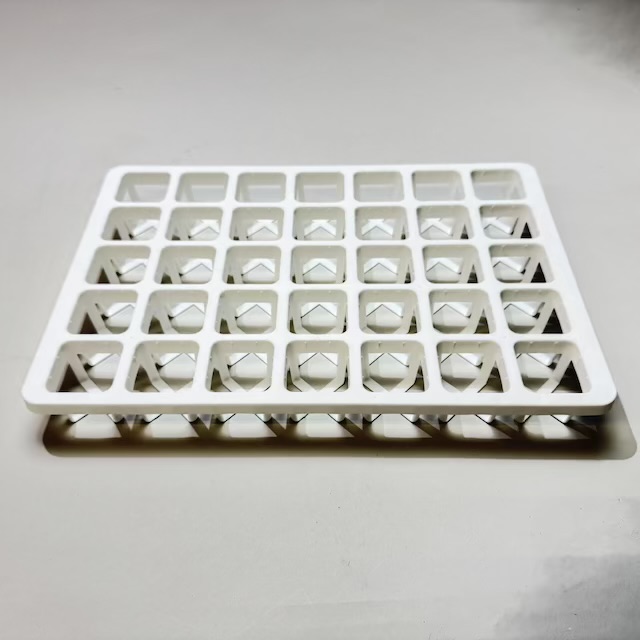ミニプラ鉢1号・1.3号鉢対応-白色ミニトレイ-35(5×7)鉢用＊(約)A4サイズ相当※1枚売＊多肉・塊根植物・アガベ・ハオルチア・アデニウム・パキポディウム・実生の画像