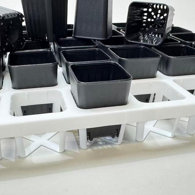 ミニプラ鉢1号・1.3号鉢対応-白色ミニトレイ-35(5×7)鉢用＊(約)A4サイズ相当※1枚売＊多肉・塊根植物・アガベ・ハオルチア・アデニウム・パキポディウム・実生の画像