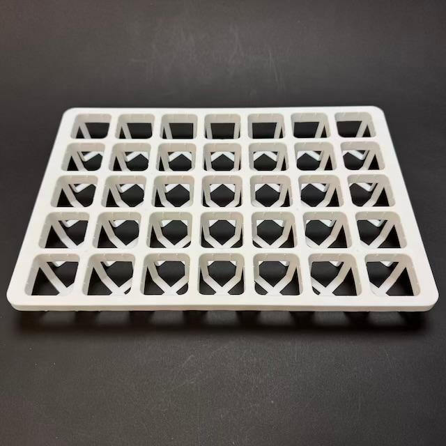 ミニプラ鉢1号・1.3号鉢対応-白色ミニトレイ-35(5×7)鉢用＊(約)A4サイズ相当※1枚売＊多肉・塊根植物・アガベ・ハオルチア・アデニウム・パキポディウム・実生の画像