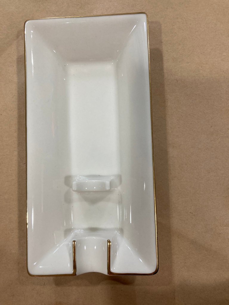 ローランド　シガー　アシュトレイ　灰皿　白の画像