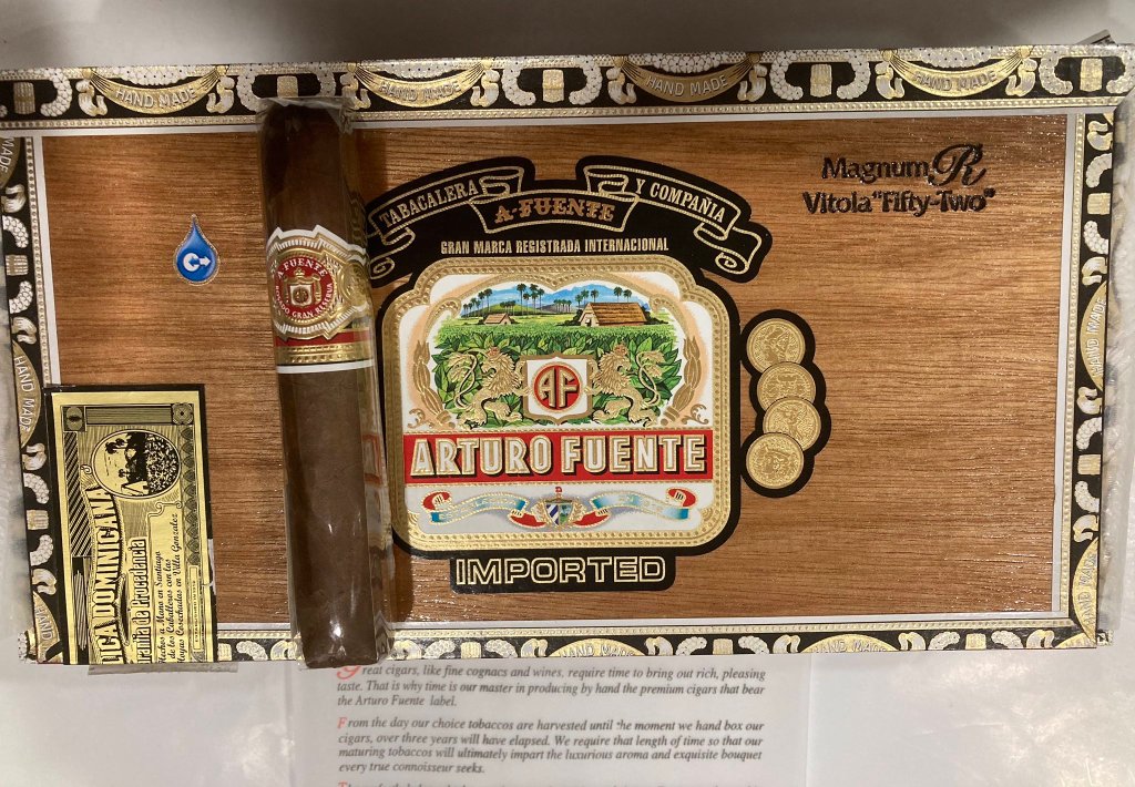 アルトゥーロフェンテ　グランレゼルバ　マグナムR　ロサド52の画像