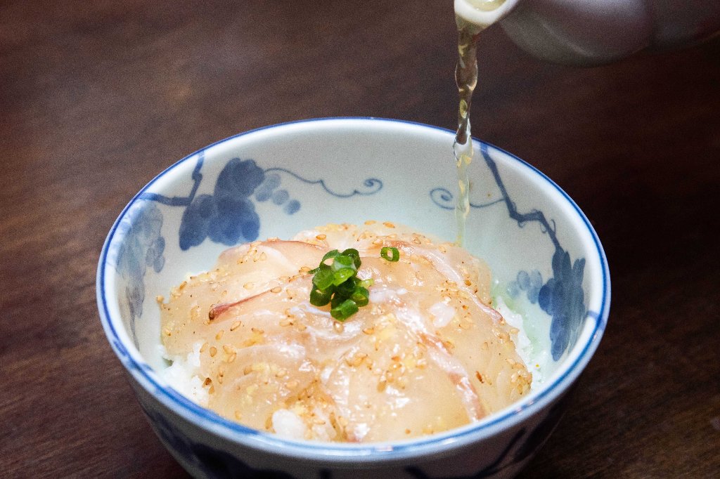 【あまくさ真鯛のづけ・アカモク入り海鮮丼の具】食べ比べ2種セットの画像