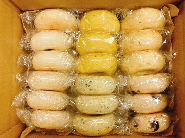 【送料無料】冷凍定期ベーグルセット１８個入（アラカルト）の画像