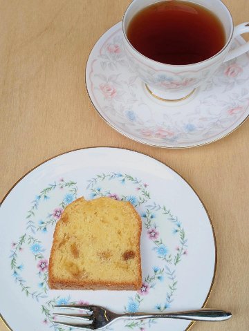 パウンドケーキ（ココナッツパイン）1カットの画像