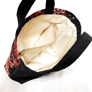 金襴布トートバッグ　赤小花の画像