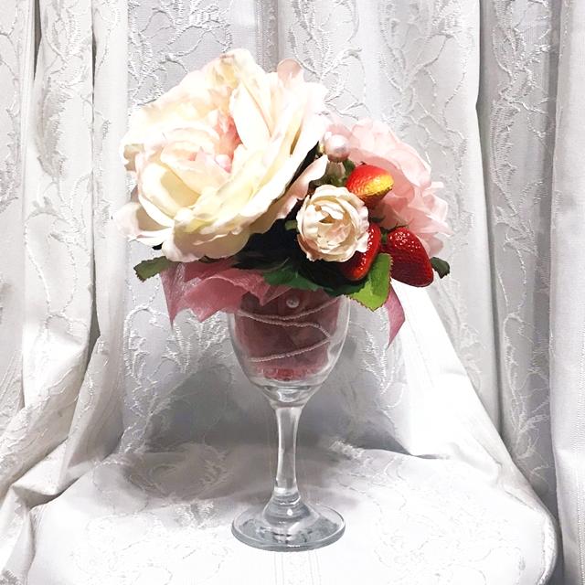 造花・アートフラワー　パフェアレンジ（苺）NEWの画像