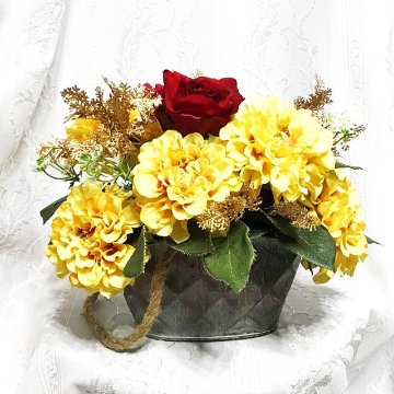 造花・アートフラワー　ダリアのオールラウンドアレンジの画像