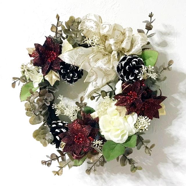 造花・アートフラワー　ポインセチアと薔薇のリースの画像