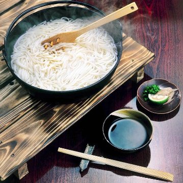 五島手延うどん「まるふじ」300ｇ　袋　｜手延べ技で作った熟成のうまみが自慢｜五島列島まるふじ製麺所から産地直送