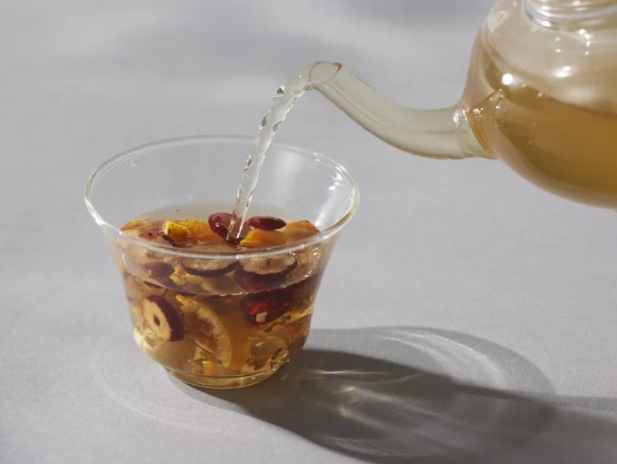 そのまま食べられる和漢素材を調合したノンカフェインティー　一日の終わりにの画像