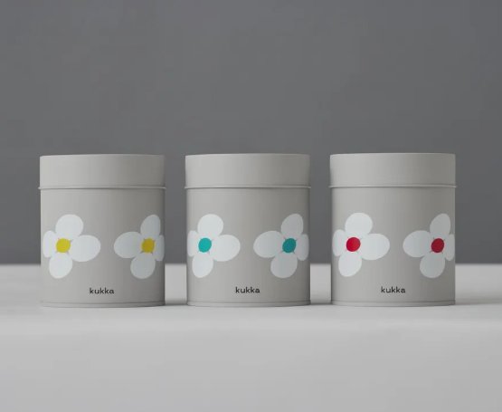 【可愛い缶入り】そのまま食べられる和漢素材を調合したノンカフェインティーの画像