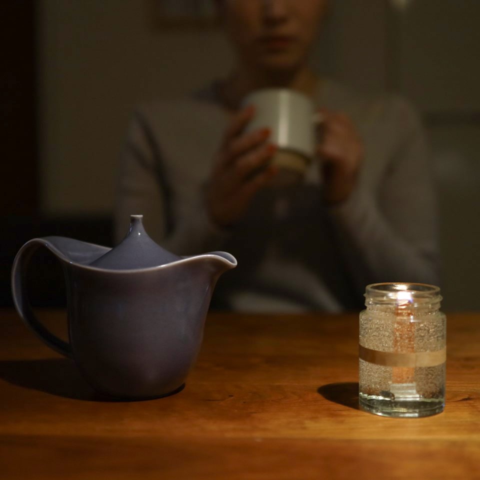 【べに花】更年期癒しの睡眠ギフトBOXセット（巡る紅花ブレンド茶、アロマバスソルト、五感アロマキャンドル、睡眠アロマミスト）の画像