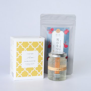 【なつめ】宵のなつめ茶とゆらぎ女性の為のギフトBOXセット（なつめ茶、よもぎ入浴剤、五感で感じるアロマキャンドル）の画像