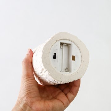 おやすみ前の巡り宵ギフト（よもぎ入浴剤、なつめ茶、切り株LEDキャンドル）の画像