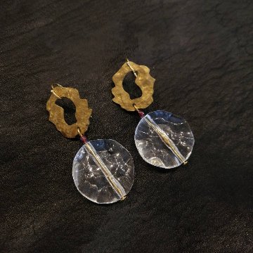 ＜受注製作＞Clear×Brass Vintage pierceの画像