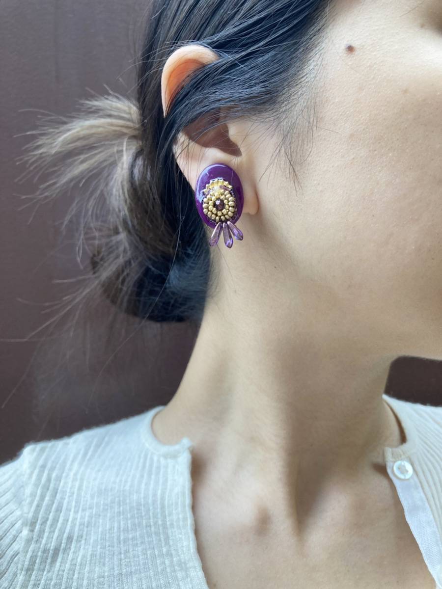 ＜受注制作＞Purple Vintage earringsの画像