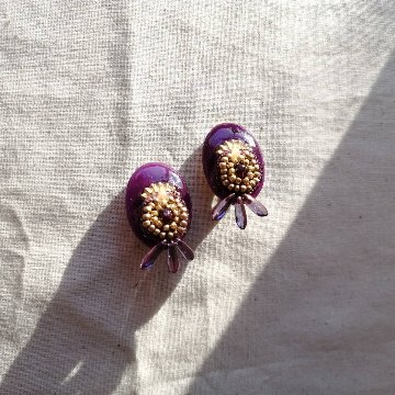 ＜受注制作＞Purple Vintage earringsの画像