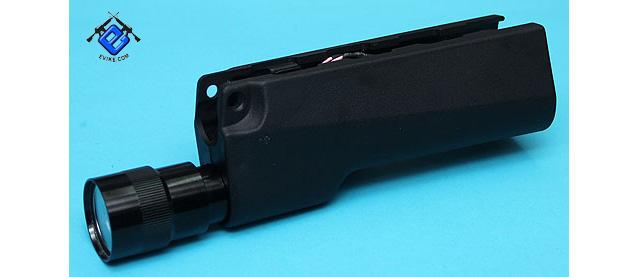 G&P ミリタリー / ロー エンフォースメント スタイル ハンドガード ウェポン ライト (CREE LED 付き)の画像