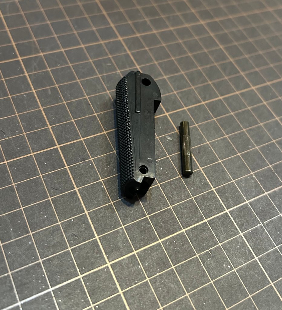 東京マルイ　ハイキャパ　ハンマースプリング ハウジング & ハウジングピン　H51-68・H51-70の画像