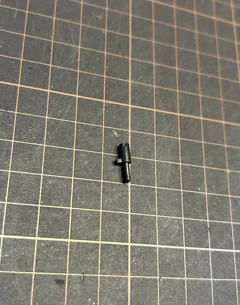 東京マルイ　M1911A1 コルト ガバメント　マガジンキャッチロック　GM1-61の画像