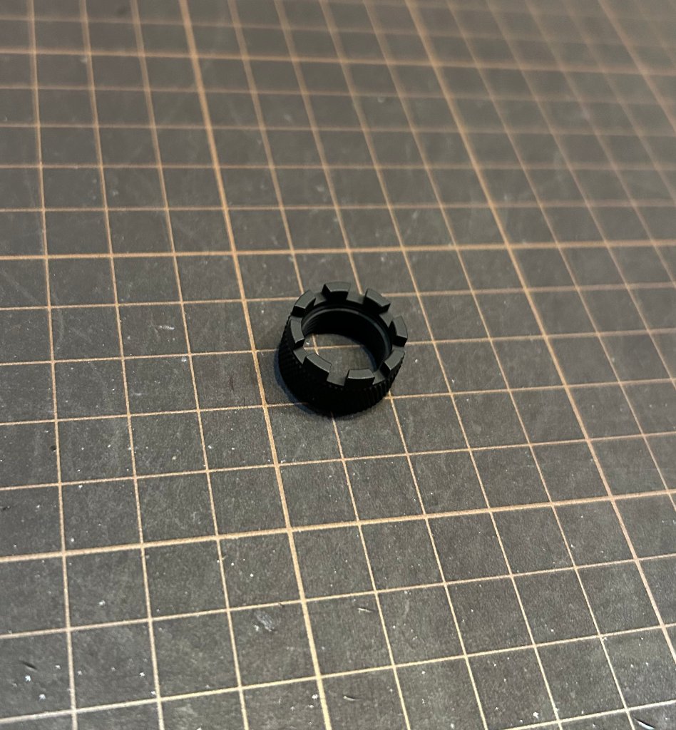 東京マルイ　M14　サプレッサーロック　M14-32の画像