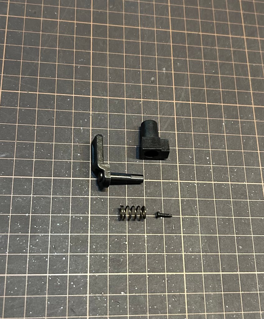 東京マルイ　G3　マガジンキャッチボタンセット　G-21の画像