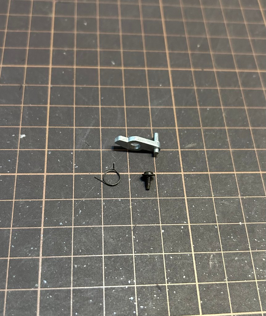 東京マルイ　電動　MP7　カットオフレバー（ネジ、バネ付き）MP7-36の画像