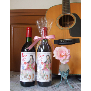 赤ワイン しずはた姫の画像