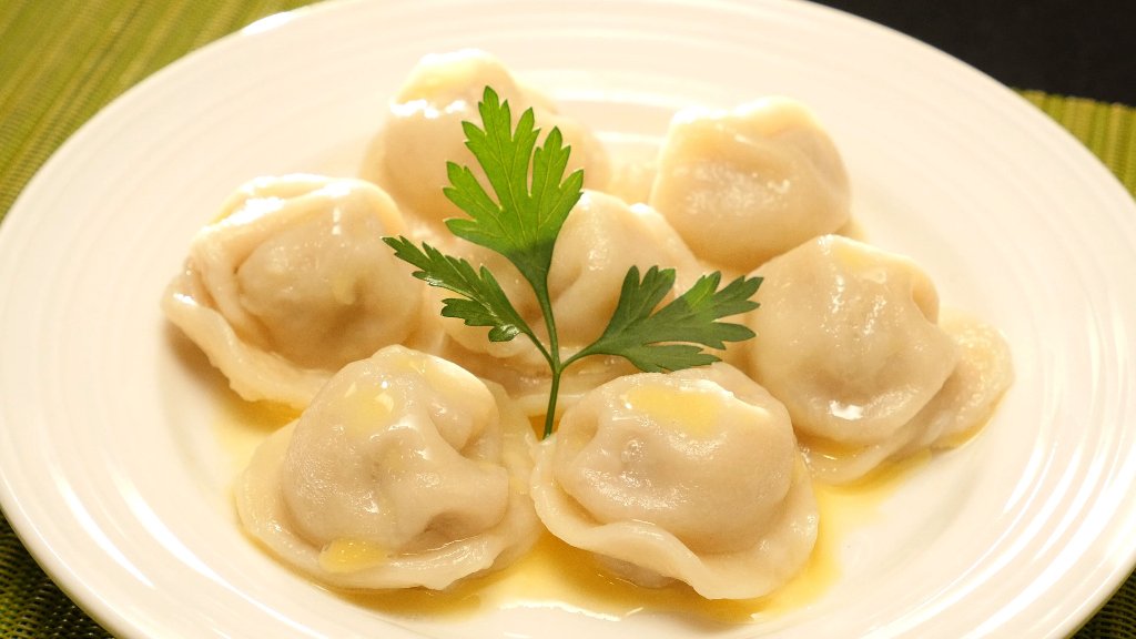 ペレメニ（サーモン）　Pelemeniの画像