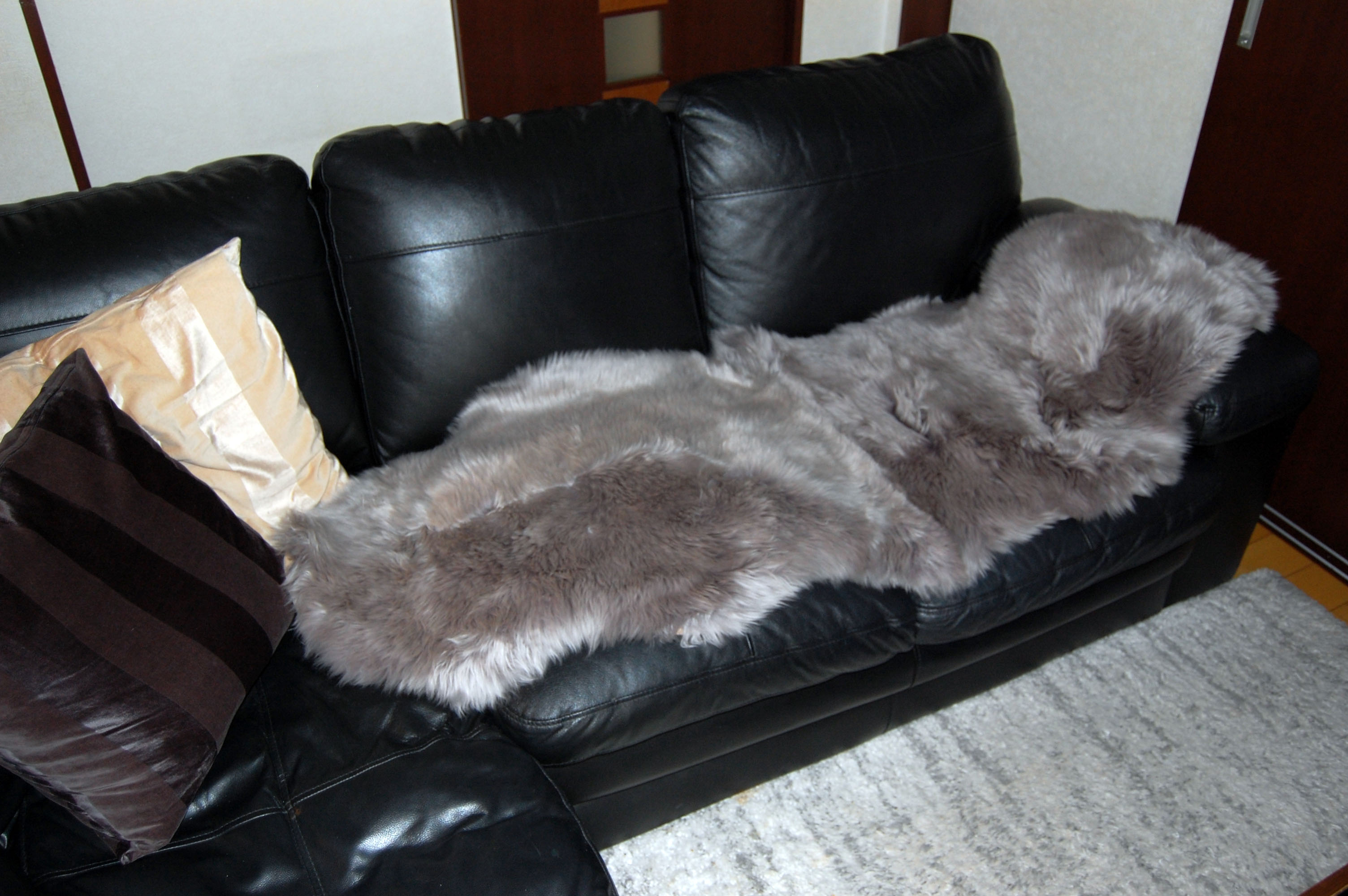 長毛ムートン　2枚物ラグ（170cm）の画像